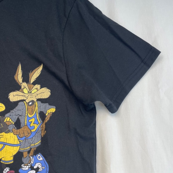 Looney Tunes Basketball Team Graphic T-Shirt Black Unisex Size Medium - Picture 10 of 14